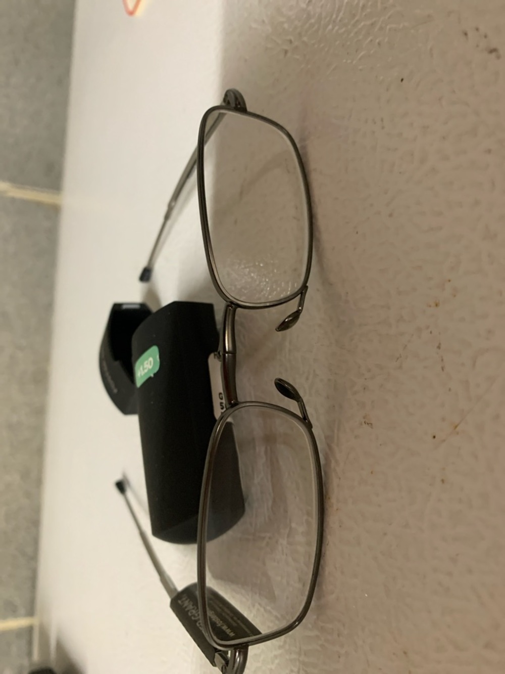 Foster Grant Foldable Rectangular Reading Glasses in Silver with Black Case